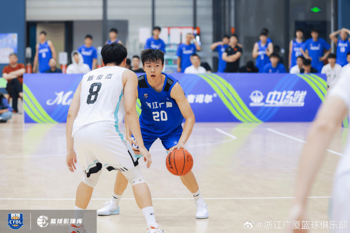 div, 锦标赛图集, 抢断