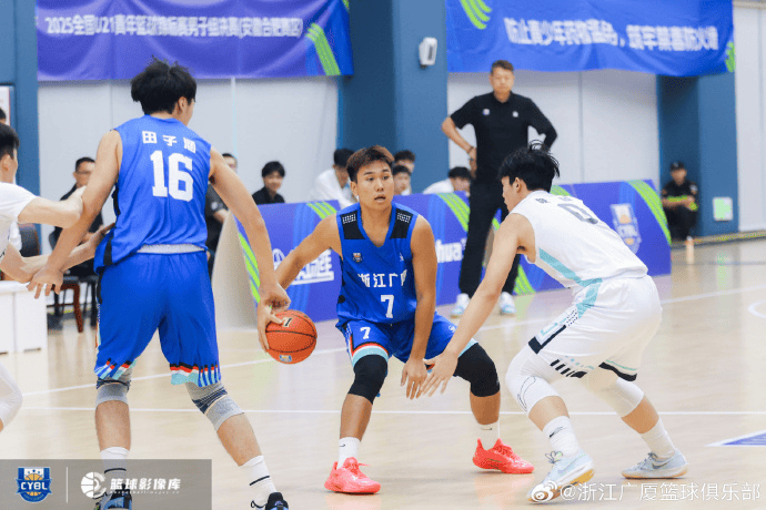 B组头名晋, 今日, 标赛