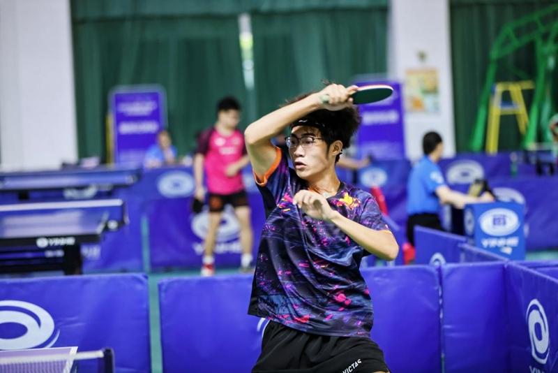 平与极强的, amp