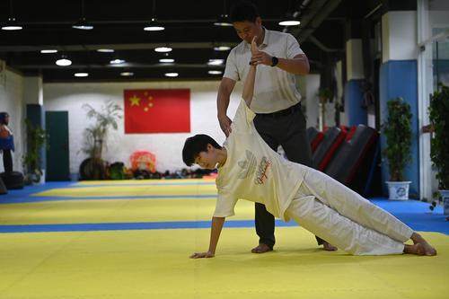 alt, https alt, https