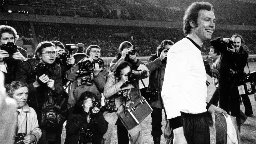 越了数十年, 的发展